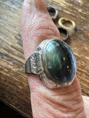 Lot costume rings jade stone spinning